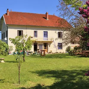 Frühstückspension Goute La Vie, Marchamp
